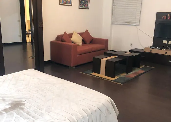 Zamalek Home Central Spacious 2 Bedroom With Full Kitchen
