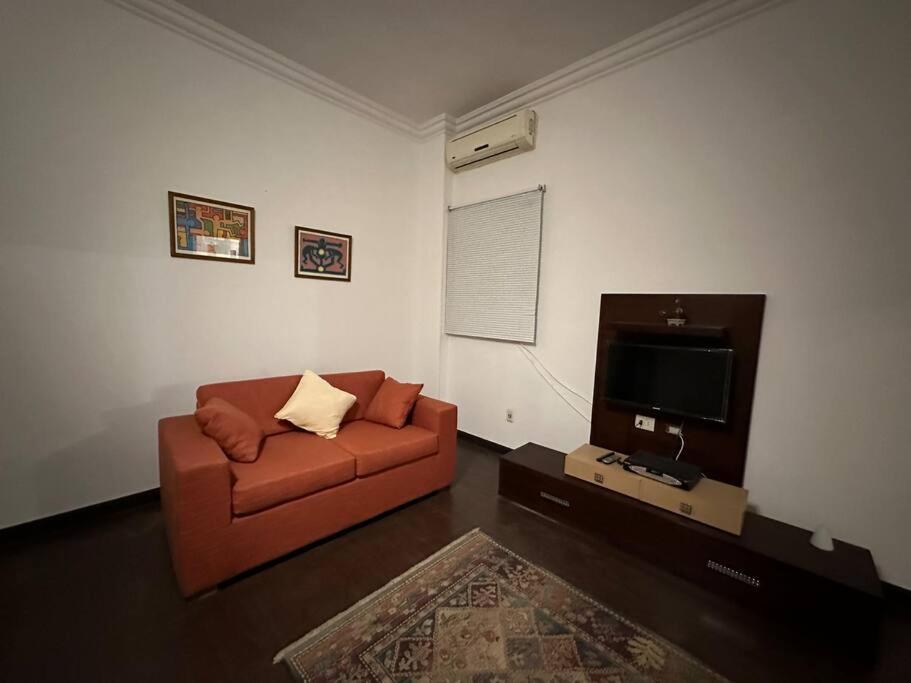 Apartment Zamalek Spacious 2 Bedroom With Full Kitchen